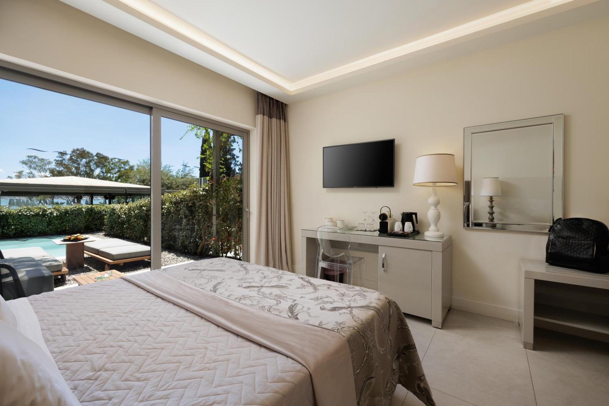 Rodostamo Hotel & Spa- Adults Friendly Kommeno  Exterior foto Deluxe Room with Private Pool