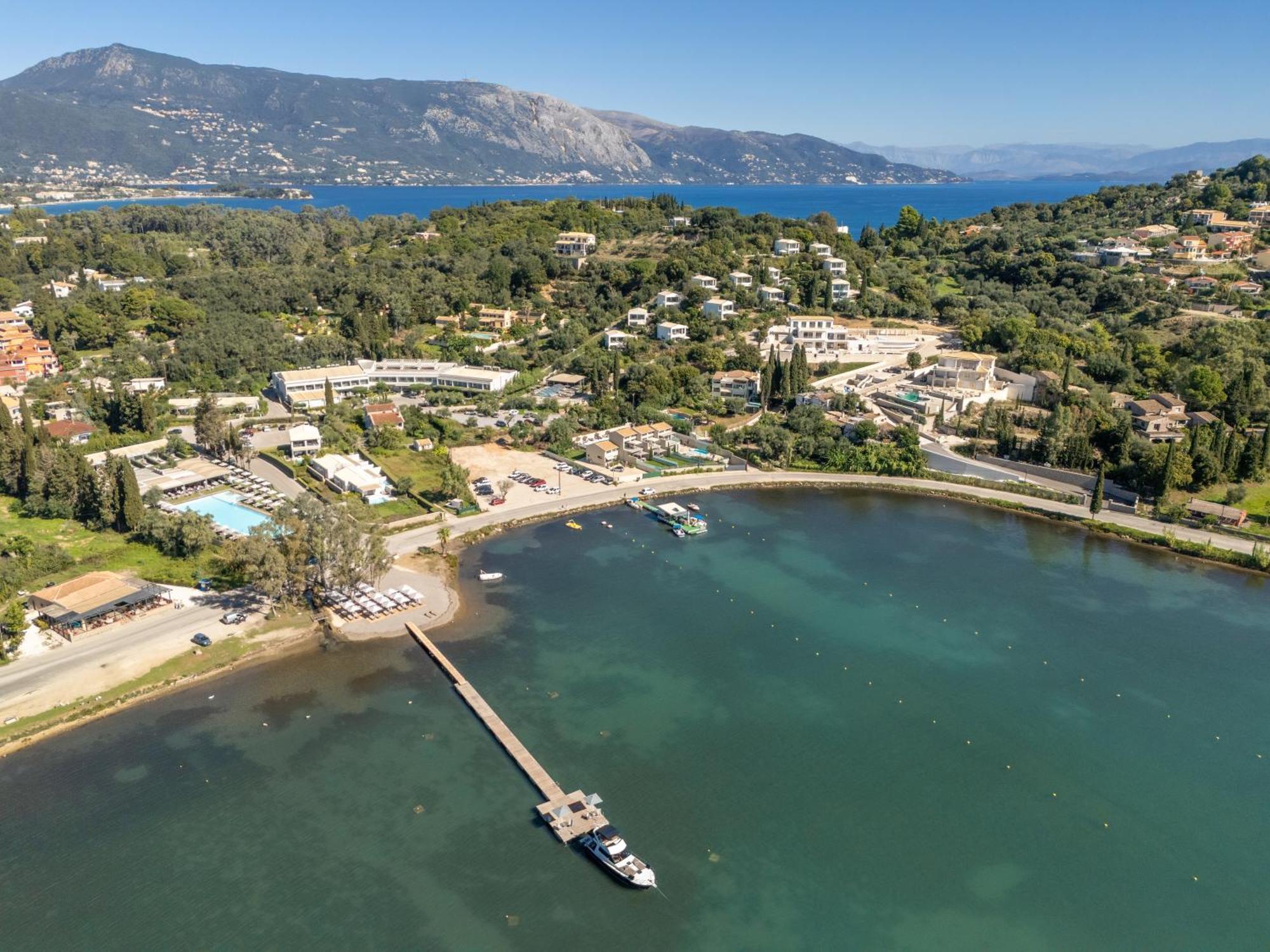 Rodostamo Hotel & Spa- Adults Friendly Kommeno  Exterior foto Aerial view of the town
